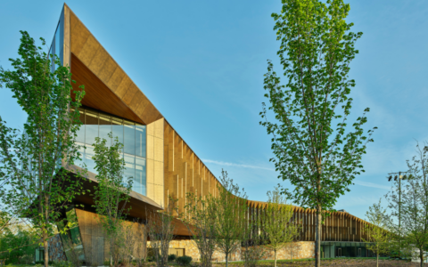 Exterior image of the Heartland Whole Health Institute building